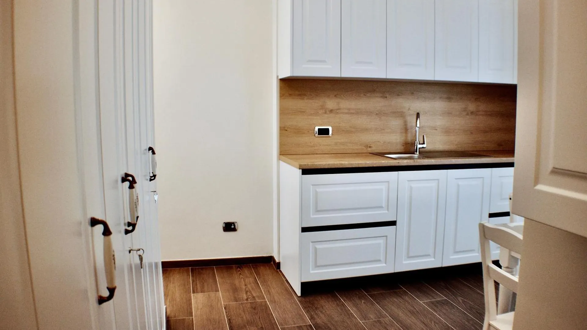 San Siro House Hotel Milan 0*,  Italy